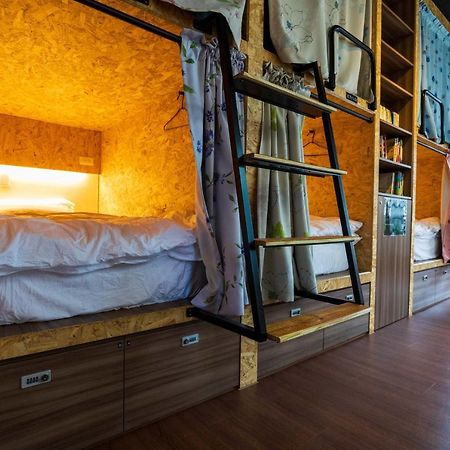 Hostel Alley Inn -桃園民宿075 Daxi Luaran gambar